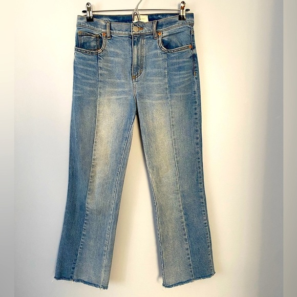 Lou & Grey Ankle Jeans Size 27, Mid Rise Light Wash Denim, Raw Hem - Picture 1 of 12